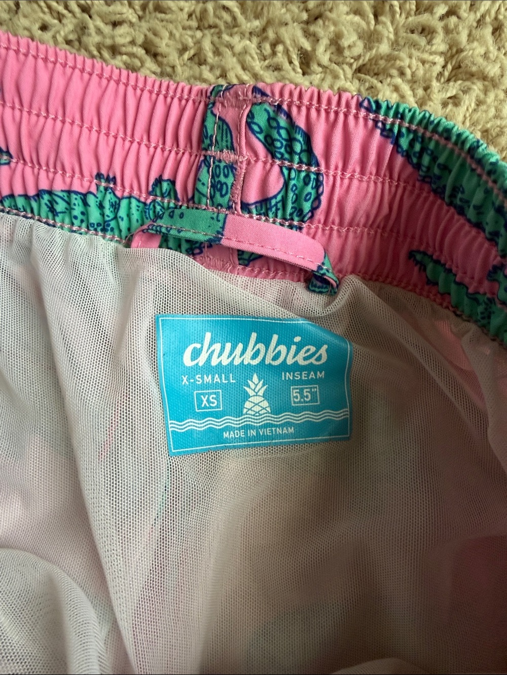 Chubbies Pink Alligator Print Swim Shorts - 5.5” inseam - Picture 4 of 5